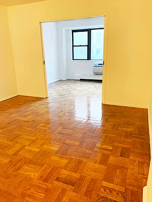 Rented by Addison Property Group | media 2