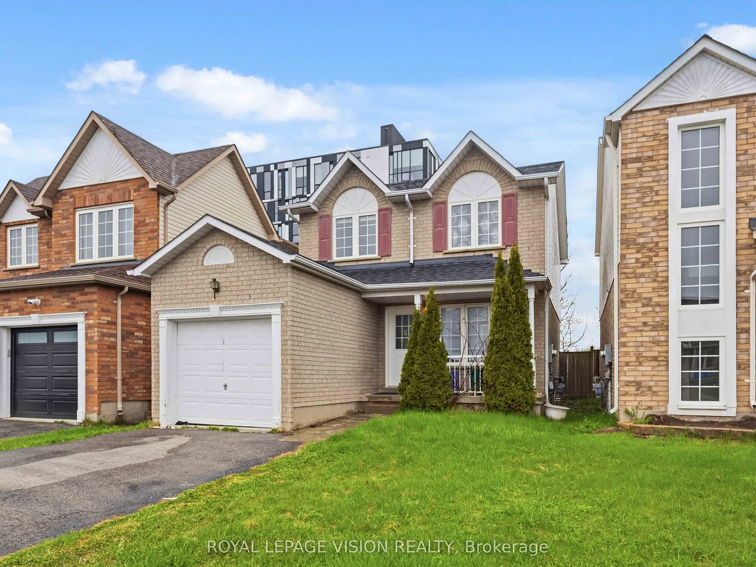 7 bed, $4,200 — Photo 3
