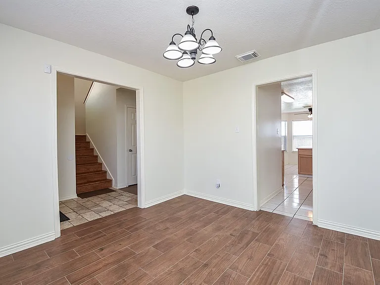 4026 Almond Lake Dr — Photo 11
