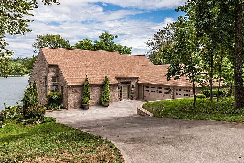 1st image of 123 Clear Cove Ct