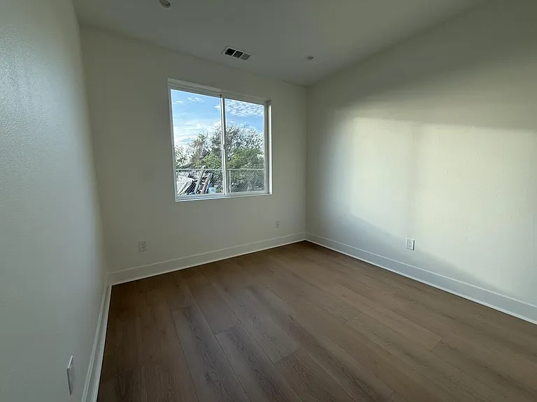11684 Park Center Dr #A — Photo 12