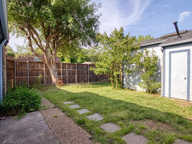3809 Graphic Pl — Photo 7