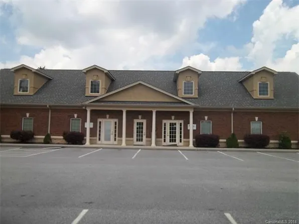 214 Klumac Rd, Salisbury, NC 28144