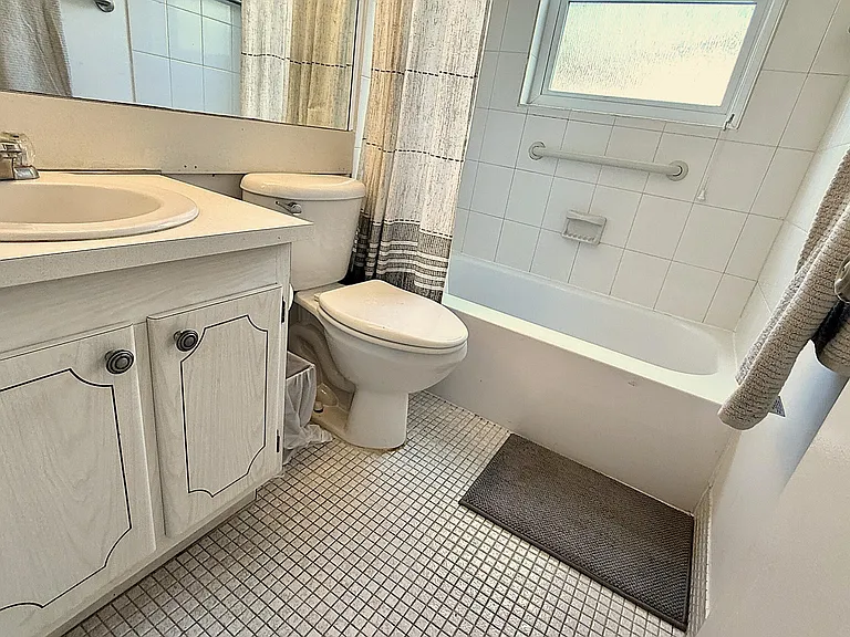 316 Markham Cres — Photo 20