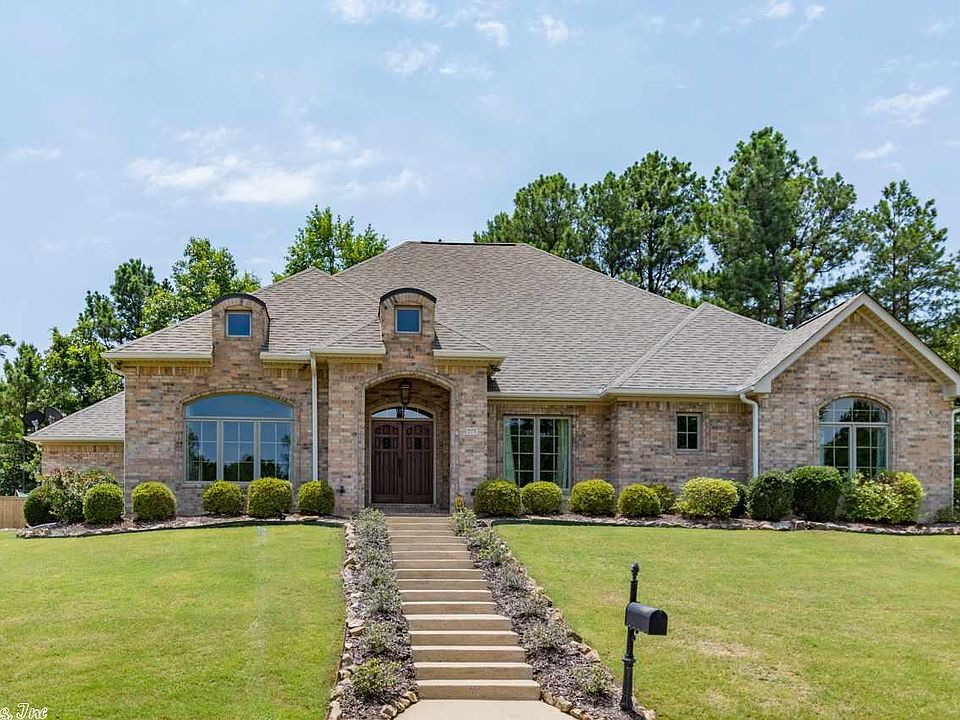 1st image of 213 Glenmere Ct