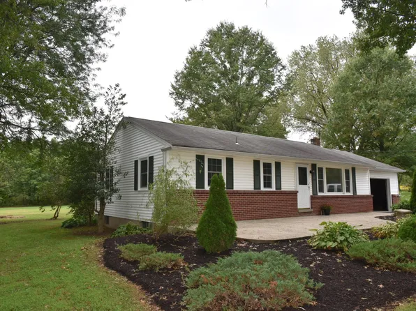 5770 Silo Hill Rd, Doylestown, PA 18902