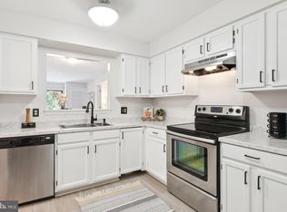 2900 Shipmaster Way APT 211, Annapolis, MD 21401