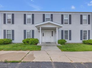 2408 Park Pl APT D, Sheboygan, WI 53083