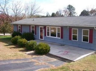 7333 Bonny Kate Dr, Knoxville, TN 37920