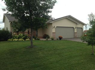 1445 Joes Lake Rd SE, Cambridge, MN 55008