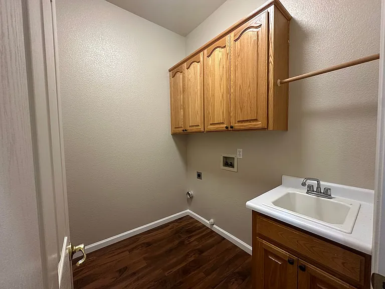 416 Farinelli Pkwy — Photo 5