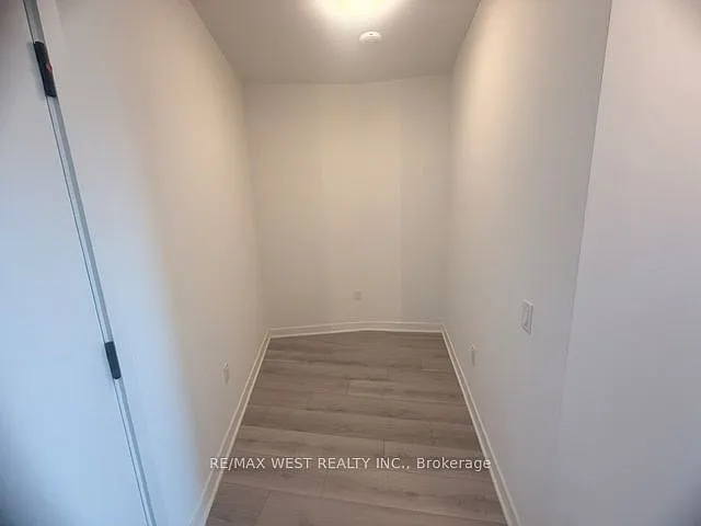 1185 Dupont St #2103 — Photo 4