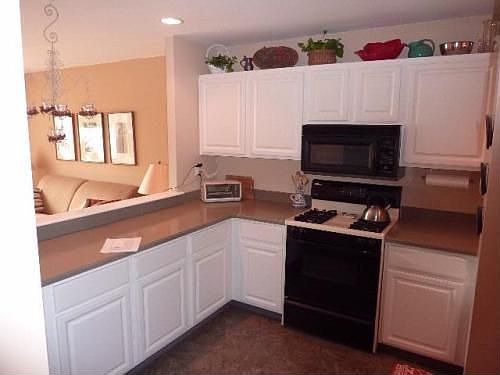 2nd image of 216 Stone Ridge Dr