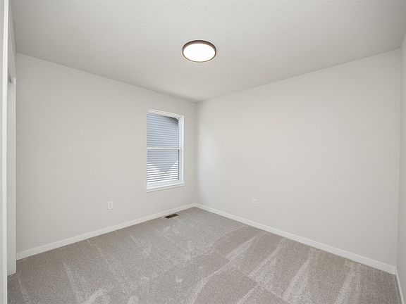5th image of 9732 Thorton Dr