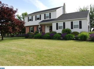 24 Berkley Dr, Downingtown, PA 19335