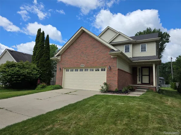 2103 Enterprise Dr, Troy, MI 48083