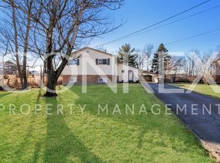8161 Taffy Dr, West Chester, OH 45069