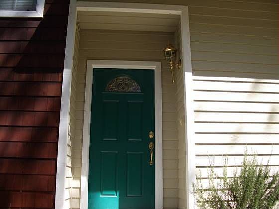 2nd image of 1161 Madrone Ln