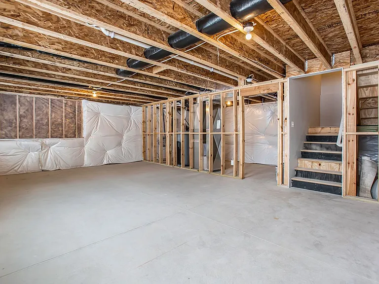 2401 Richardson Ct — Photo 20
