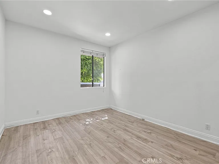 1630 S Bentley Ave #103 — Photo 16