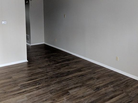 2nd image of 530 S Union St
