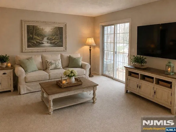643 Plum Terrace, Mahwah, NJ 07430