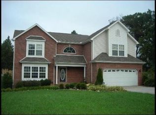 501 Little Brook Ln, Powell, TN 37849