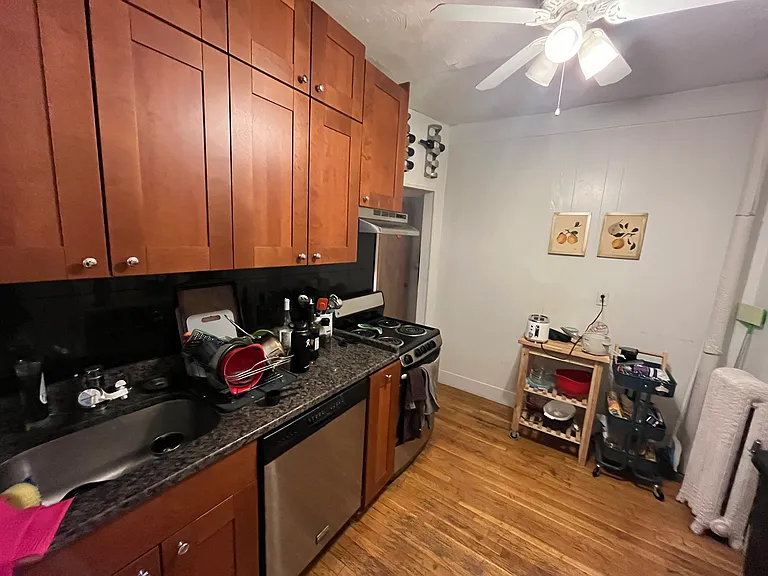 108 Myrtle St #10 — Photo 7