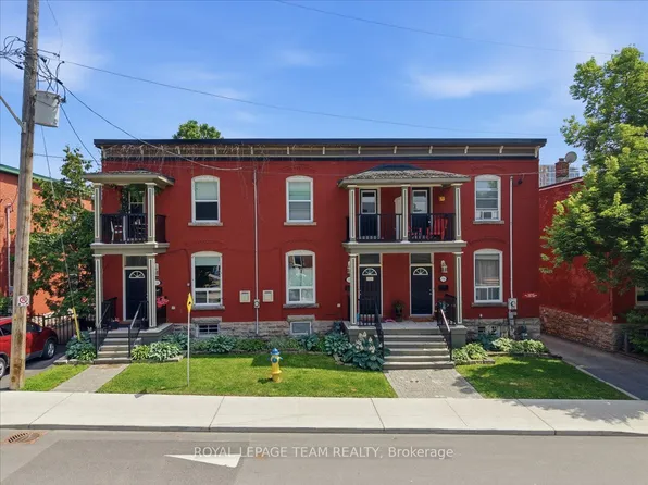 136 Elm St, Ottawa, ON K1R 6N5