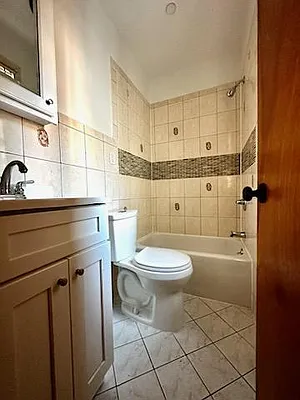 Rented by Apple Exclusive Realty Inc | media 21