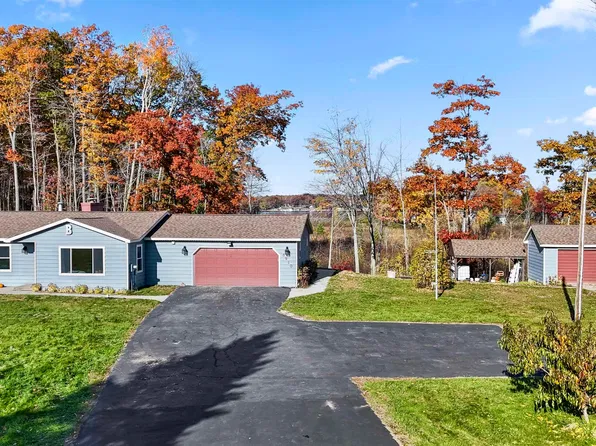 8910 W Jennings Rd, Lake City, MI 49651