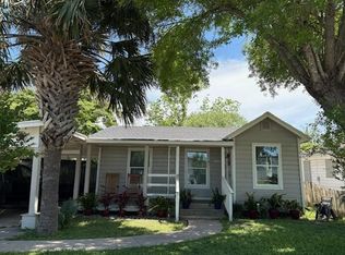 1021 E B Ave, Kingsville, TX 78363