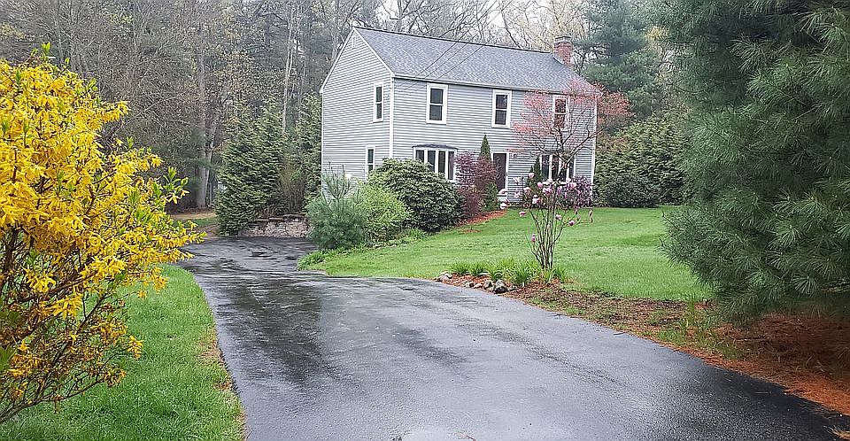 1st image of 55 Lorraine Metcalf Dr