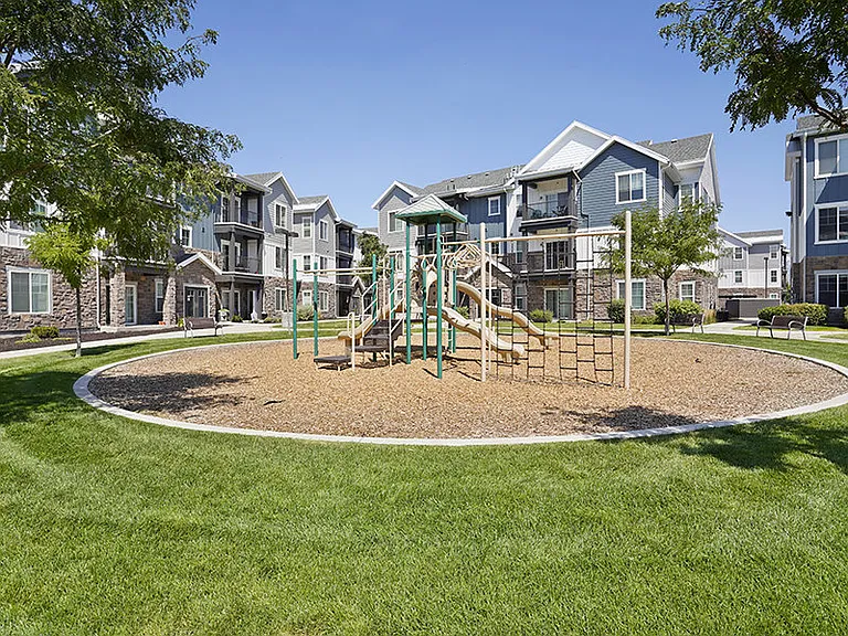 Viewpointe — Photo 16
