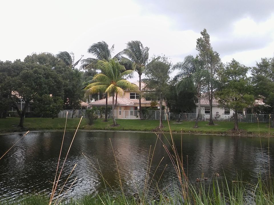 1st image of 74 Citrus Park Ln