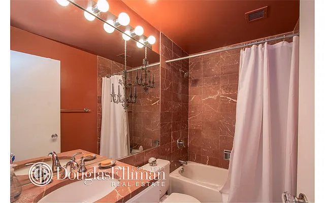 Rented by Douglas Elliman | media 21