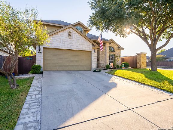 2nd image of 7803 BEECHNUT OAK