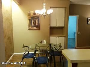 5th image of 2035 S Elm St Unit 132