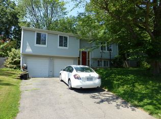 9144 Burke Rd, Burke, VA 22015