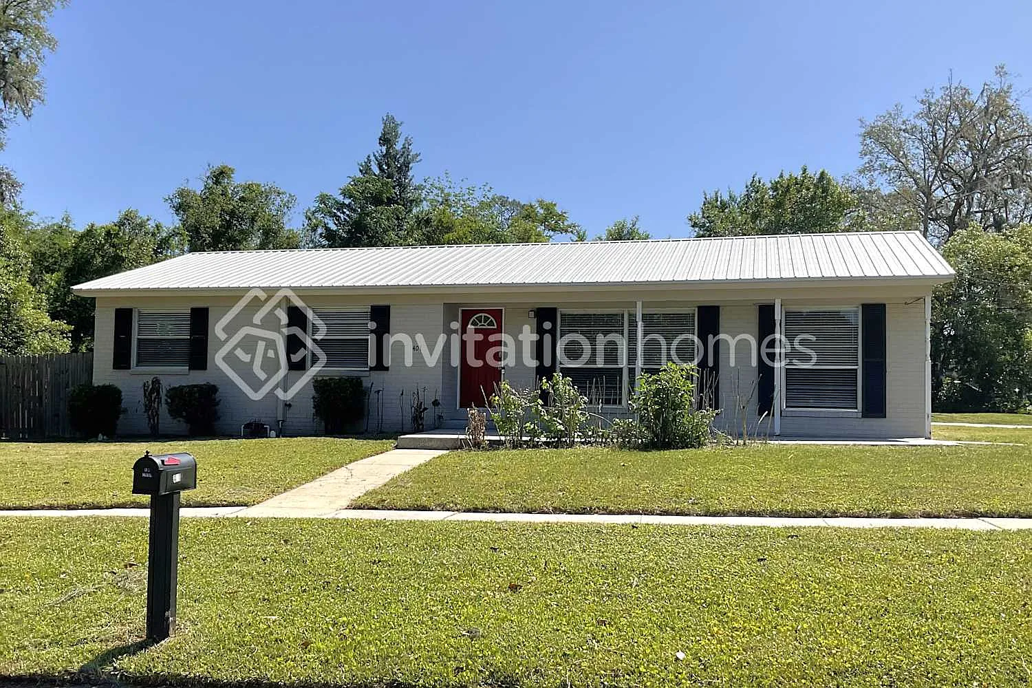 401 Libra Ln Orange Park, FL 32073 — Photo 1