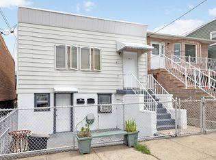 1442 44th St, North Bergen, NJ 07047