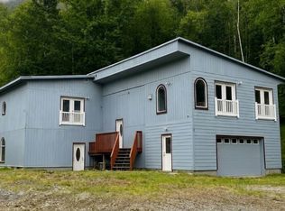 21323 Gorsuch St, Chugiak, AK 99567