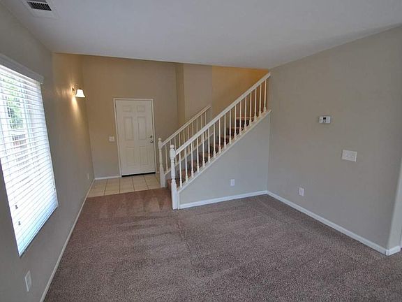 2nd image of 2528 Desrys Blvd