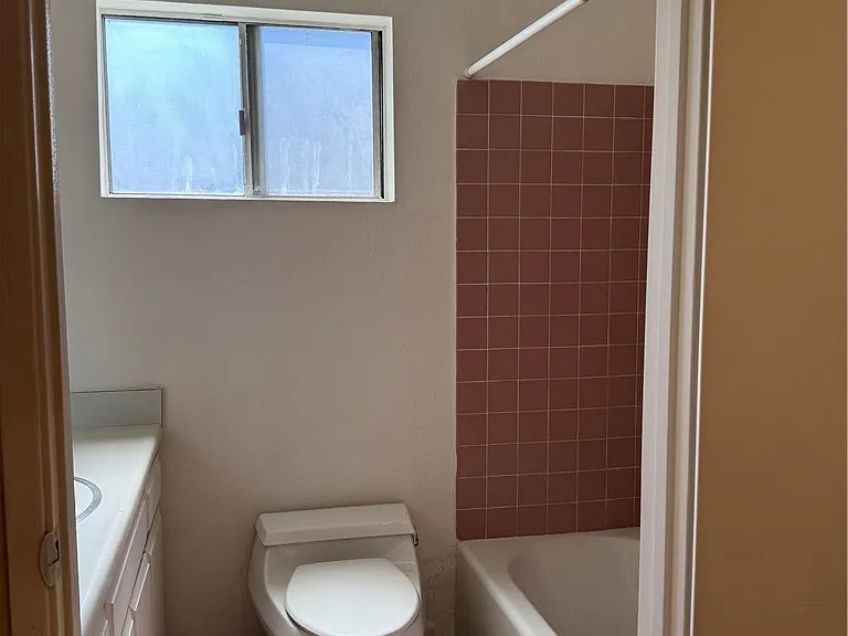 1231 Hillandale Ave #10 — Photo 17