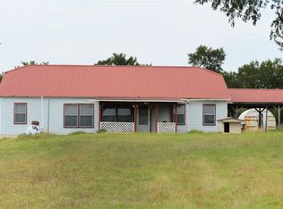 837 N 4250th Rd, Hugo, OK 74743