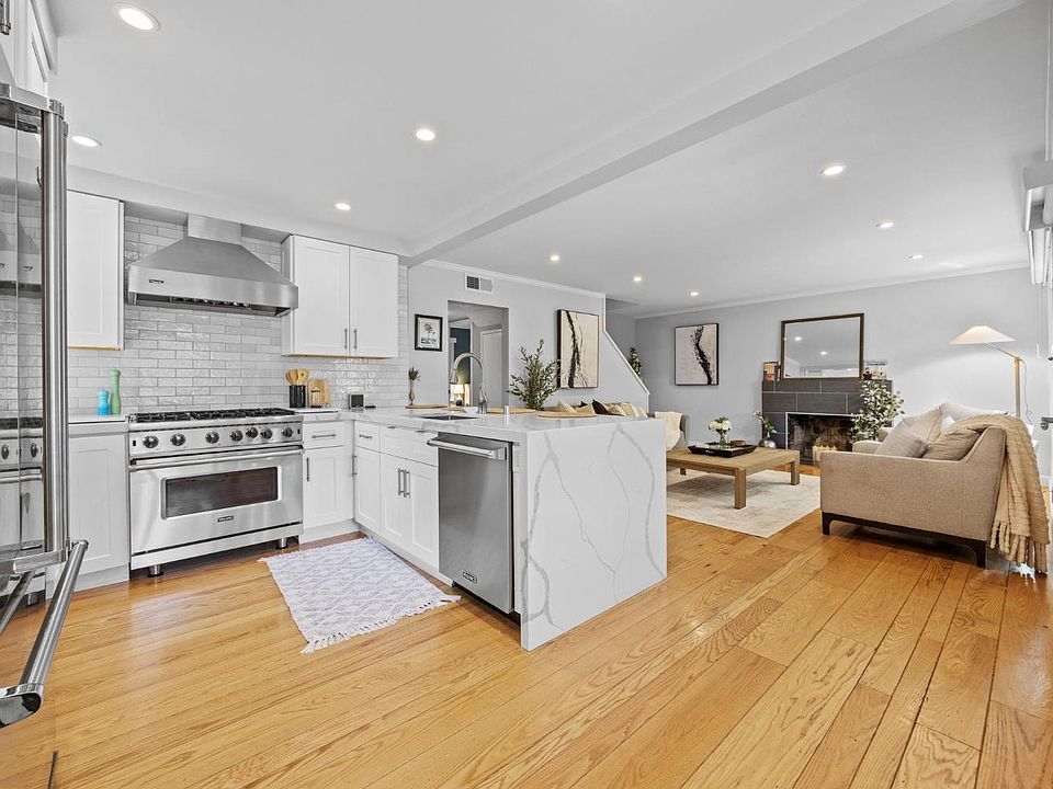1st image of 229 Blackstone Drive
