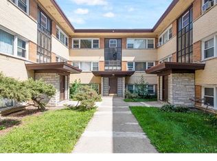 2320 W Garfield Blvd APT 101, Chicago, IL 60609