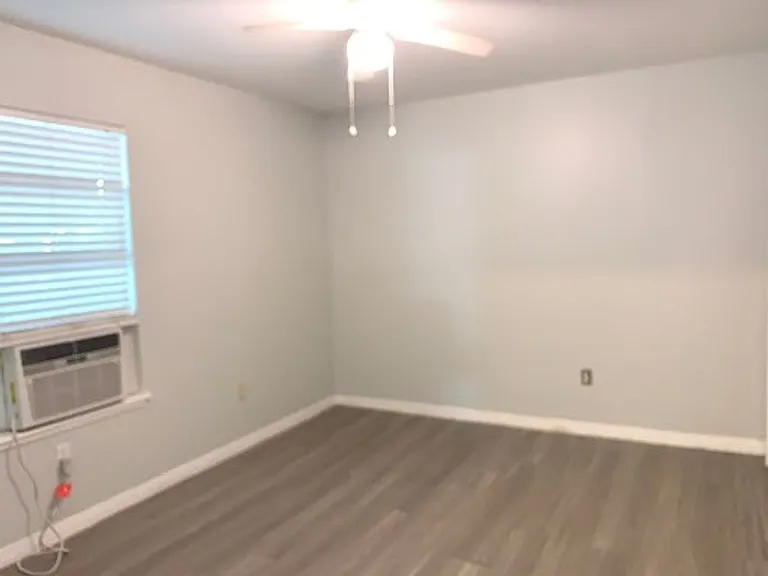 4708 Red River St — Photo 13