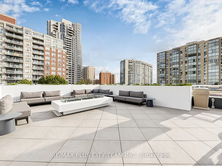 15 Holmes Ave #407 — Photo 22