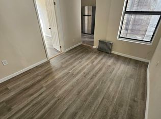 835 Home St APT 4B, Bronx, NY 10459